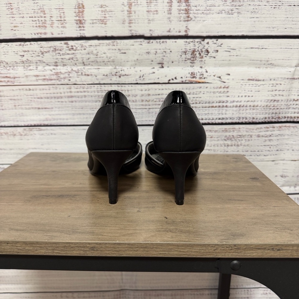 Life Stride Black Heels - Picture 3 of 4